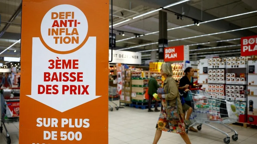 Francia: un ciberataque contra cientos de supermercados obligó a tirar grandes cantidades de alimentos frescos y congelados