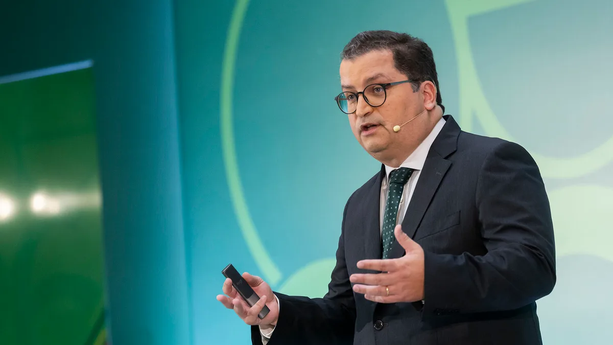 Saldo, PIB, dívida pública e poupança: guia para não se perder nos números da economia