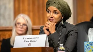 ICE durchsucht Haus von Ilhan Omar