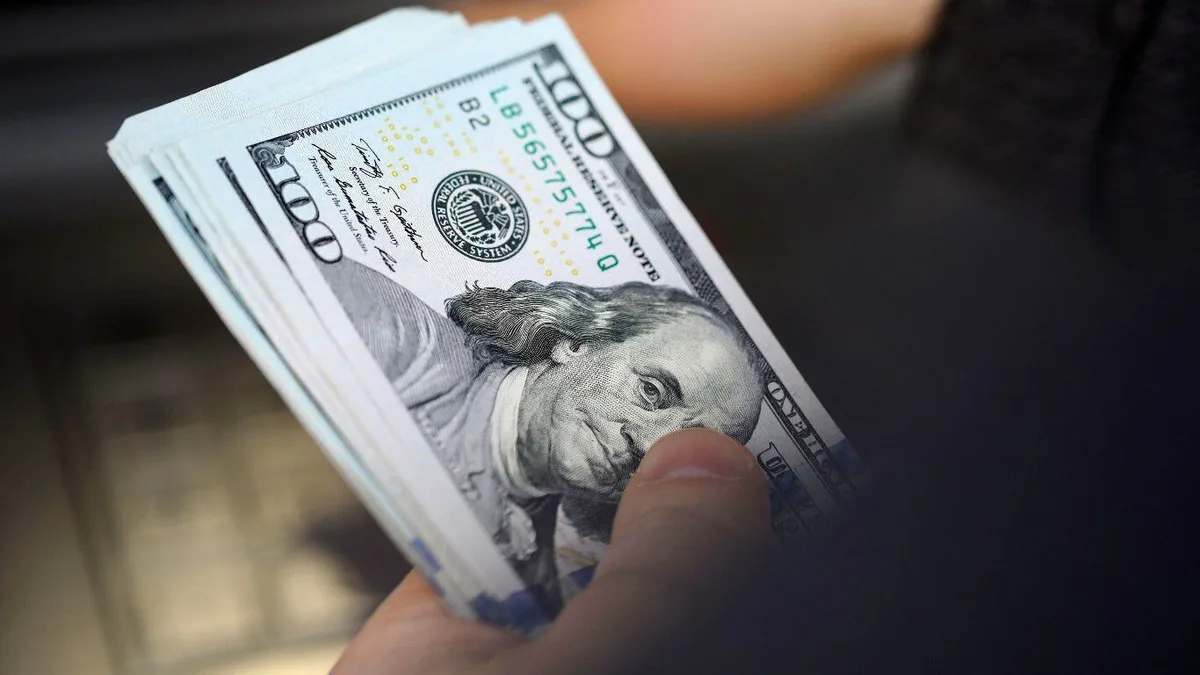 Dólar: a cuánto cotizan el oficial y las otras opciones cambiarias este viernes 16 de octubre