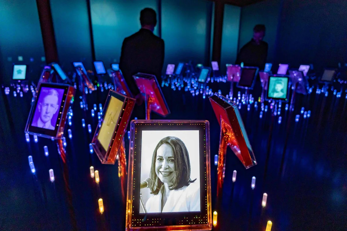 Saga pelo Nobel da Paz de María Corina começou com viagem clandestina e terminou em mimo a Trump