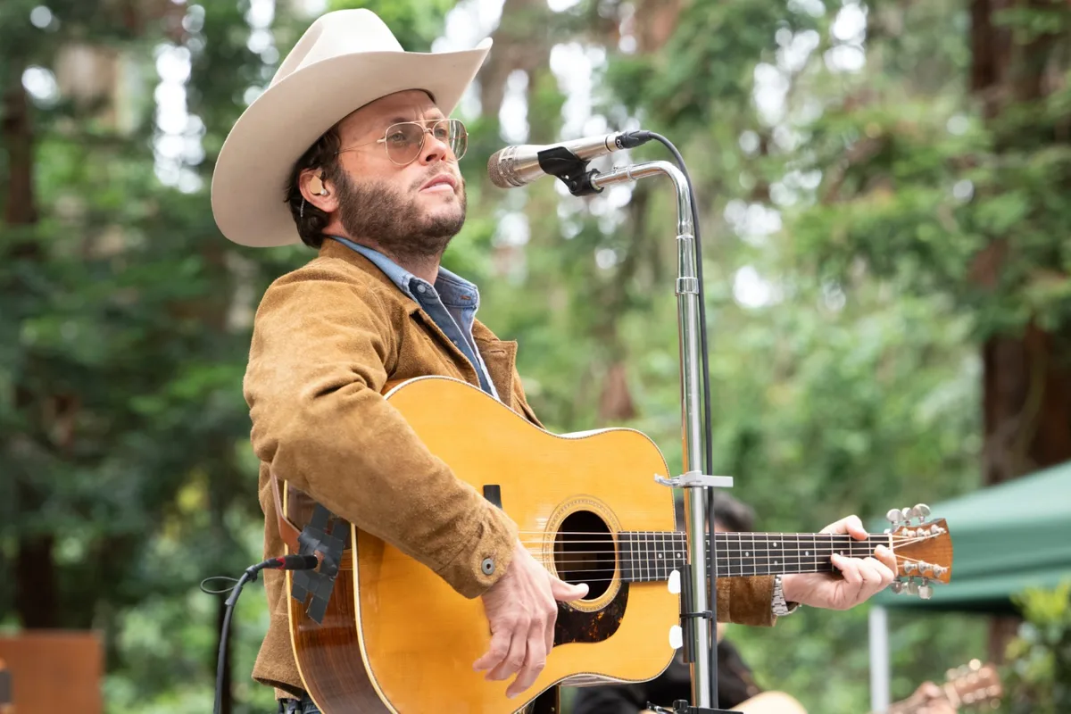 Charley Crockett Is Still Mad About Twin Temple, Says He ‘Lost Respect’ for Jack White