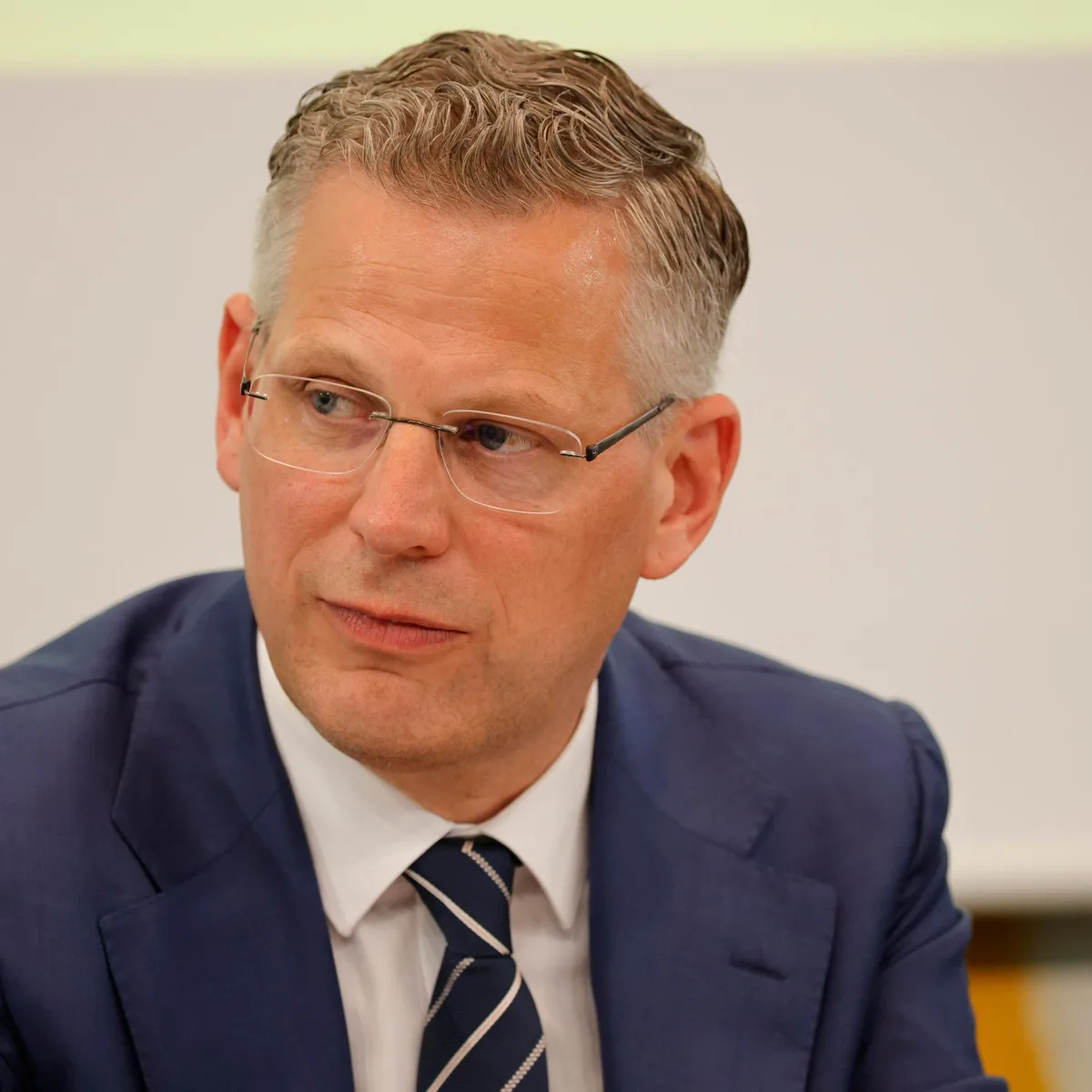 Antisemitismusbeauftragter - Nachfolge von Felix Klein vorerst unklar - Amt wird vom Parlamentarischen Staatssekretär de Vries ausgeführt