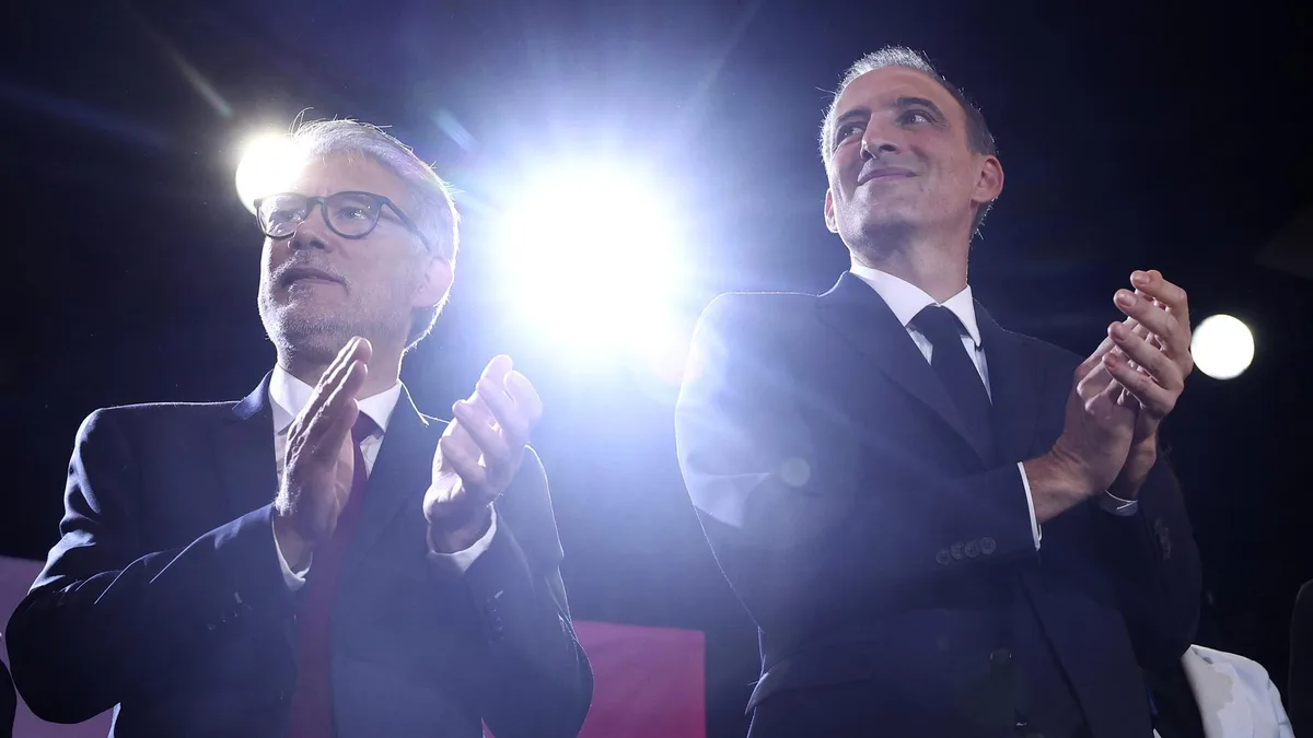 Comment la victoire de Raphaël Glucksmann met le Parti socialiste face à sa déroute qui remonte à loin