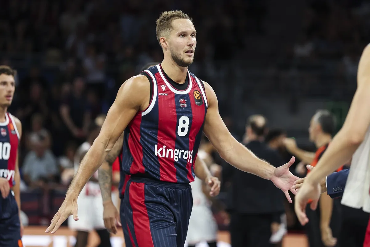 Crónica del Kosner Baskonia - Dubai BC: 79-93