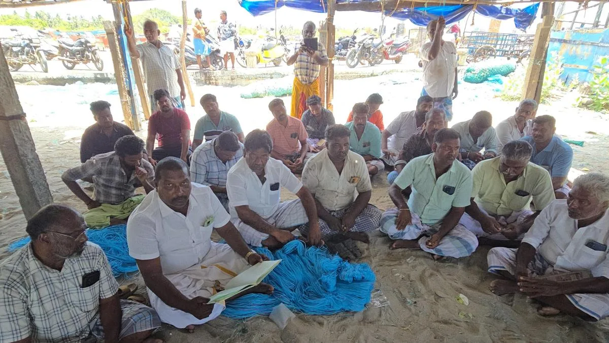 Rameswaram mechanised boat fishermen call off strike