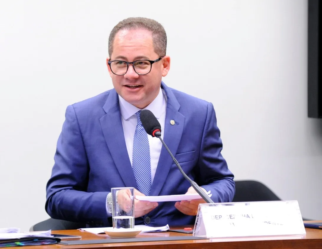 Os reflexos da crise no STF no destino de um deputado bolsonarista
