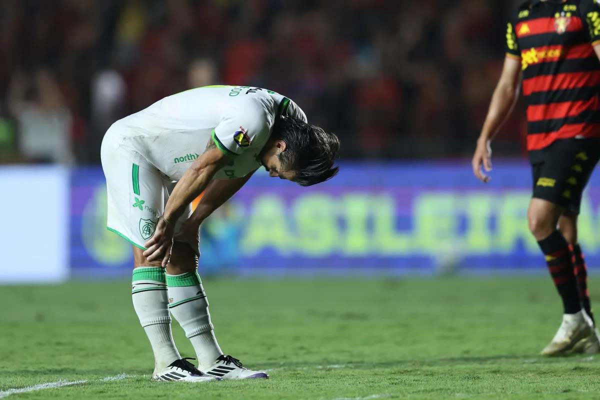 Como América-MG saiu de jogador de Seleção e receitas recordes à crise sem fim em um ciclo de Copa