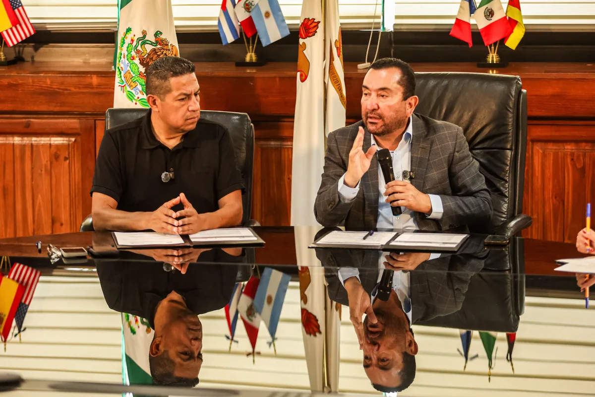 Firma la UTC alianza estratégica con la empresa Linamar Engicom