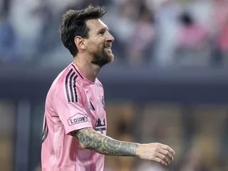 Après sa retraite internationale, Lionel Messi brille de nouveau avec l’Inter Miami en inscrivant un doublé