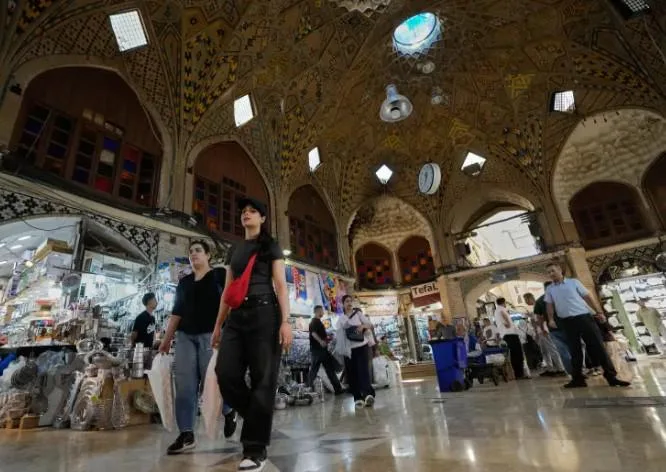 Emiratos Árabes Unidos corta el comercio con Irán, por lo que podría tener un ‘efecto devastador para Teherán’