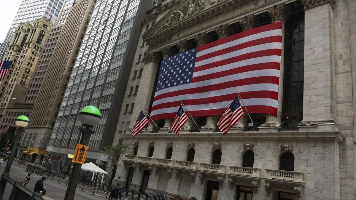 Nasdaq hits intraday record high as tech stocks regain