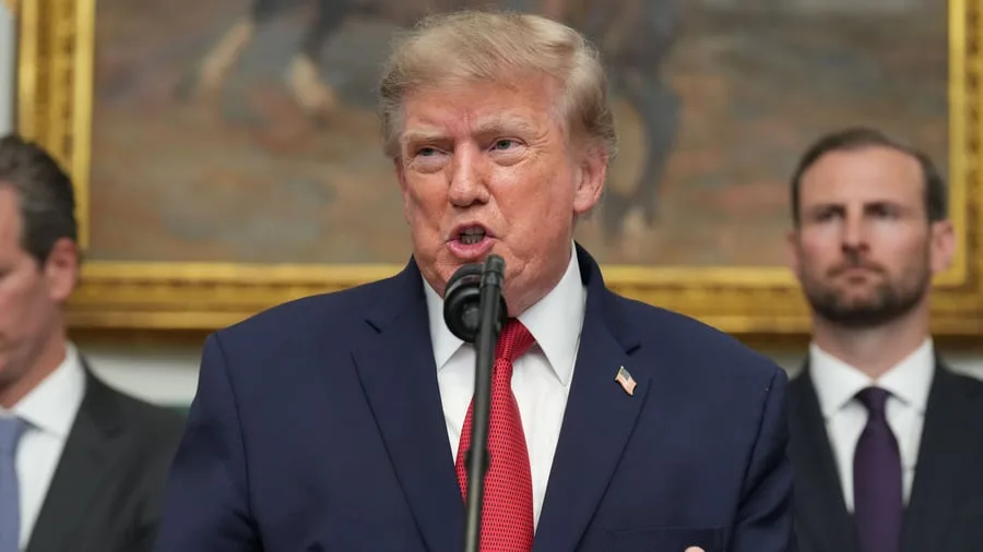 Nahost: Trump droht Iran mit beispiellosem „Wirtschaftskrieg“ – Ölpreis steigt deutlich