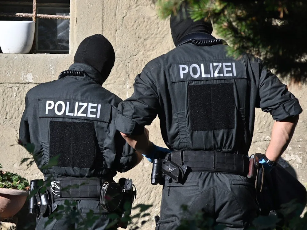 Rechtsextremismus: Razzia gegen AfD-Kandidaten in Sachsen-Anhalt