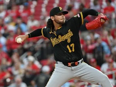 Cardinals beat Pirates 4-1 as Quinn Mathews gets his first MLB win