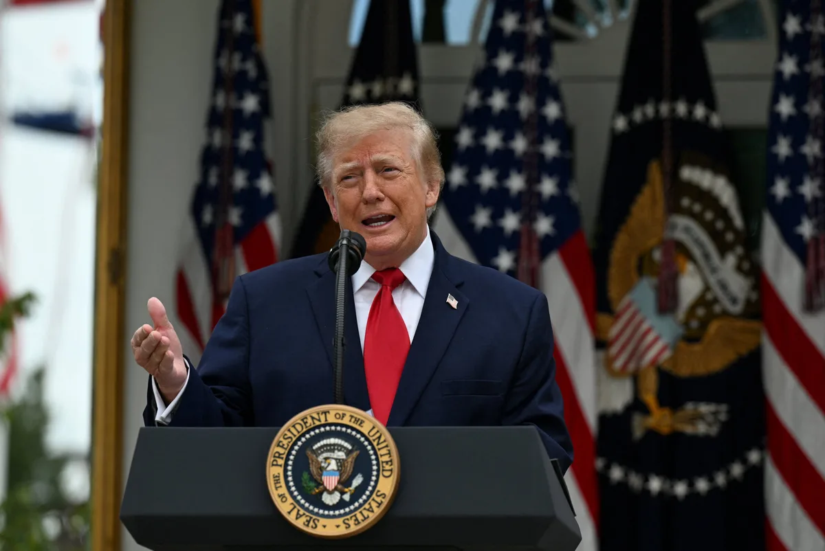 Donald Trump calificó como una “vergüenza” la reanudación de los bombardeos ucranianos contra refinerías de Rusia