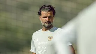 Oswaldo Vizcarrondo inicia un nuevo módulo con figuras del FUTVE