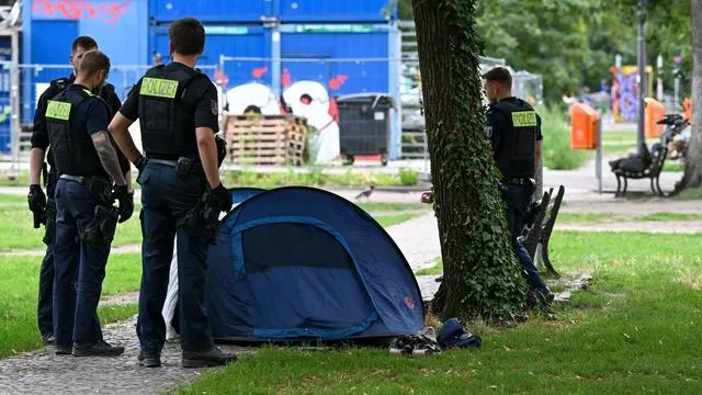 Wohnungslosigkeit: Etliche Obdachlosencamps in Berlin seit 2025 geräumt