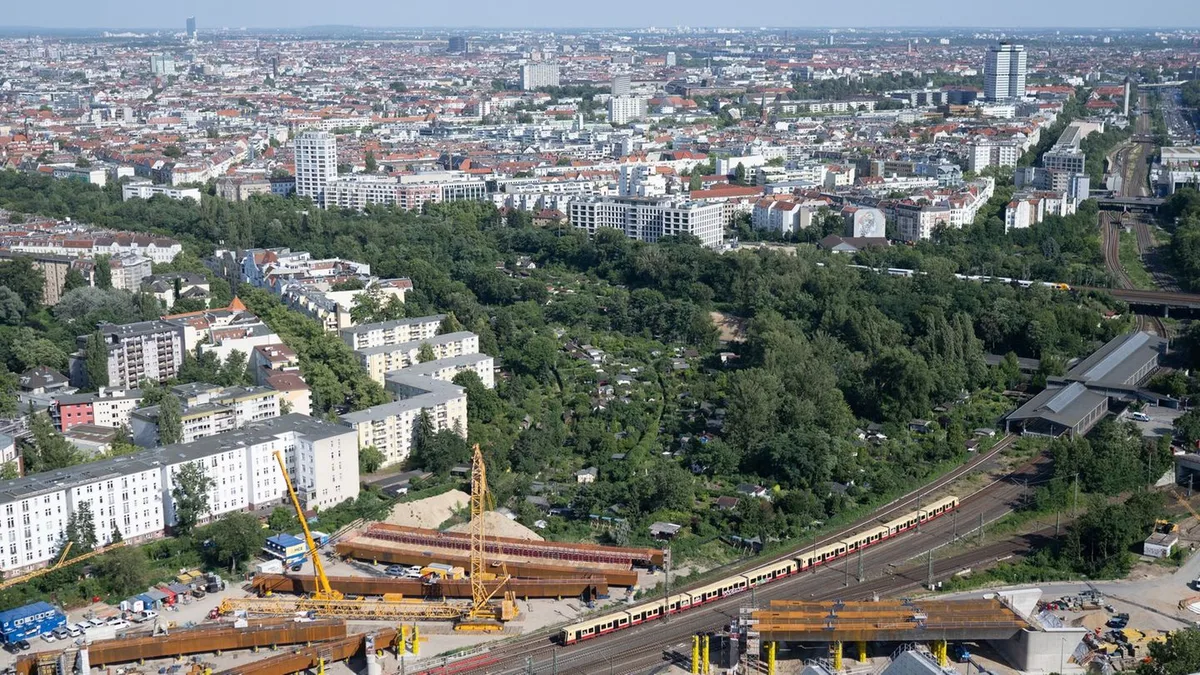 Neubau Ringbahnbrücke: Teile des Autobahndreiecks Funkturm für 26 Stunden gesperrt