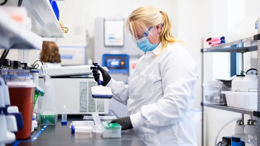 Pharma: Wichtiger Studienerfolg für Krebsimpfstoff: Moderna-Aktie steigt um 150 Prozent
