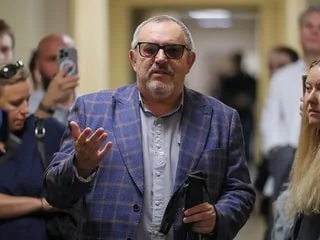 « Entre l’exil et la prison, je n’ai pas hésité » : l’opposant russe Boris Nadejdine raconte sa fuite en France