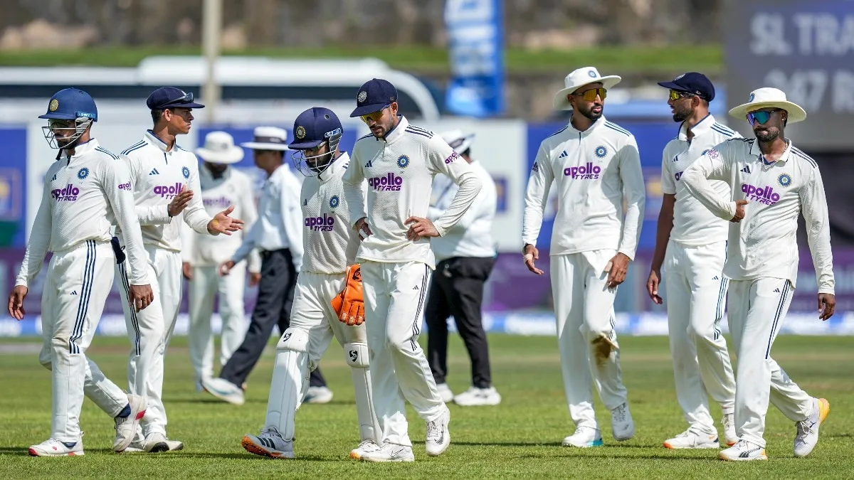India tighten grip on Sri Lanka despite Dinusha's fighting hundred on Day 3