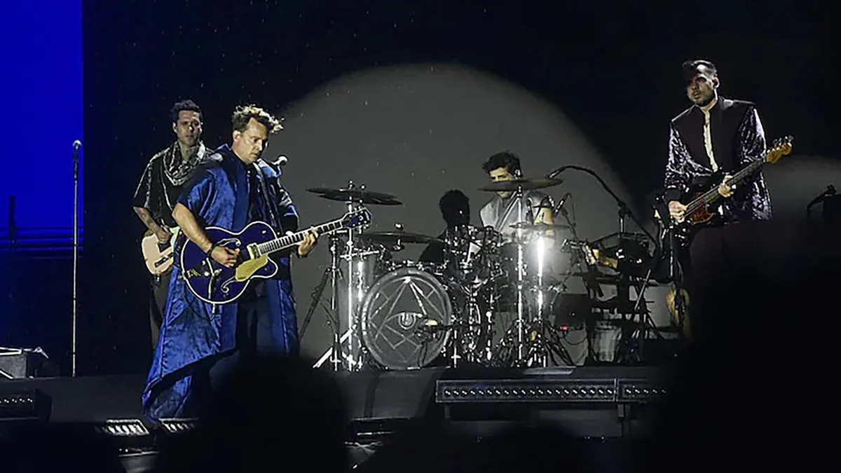 A los 40 minutos del show, Tan Biónica debió suspender su concierto en Paraguay