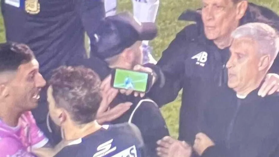 El detrás de escena de la polémica en All Boys-Godoy Cruz: Lamolina, un celular y una decisión que desafía las reglas de juego