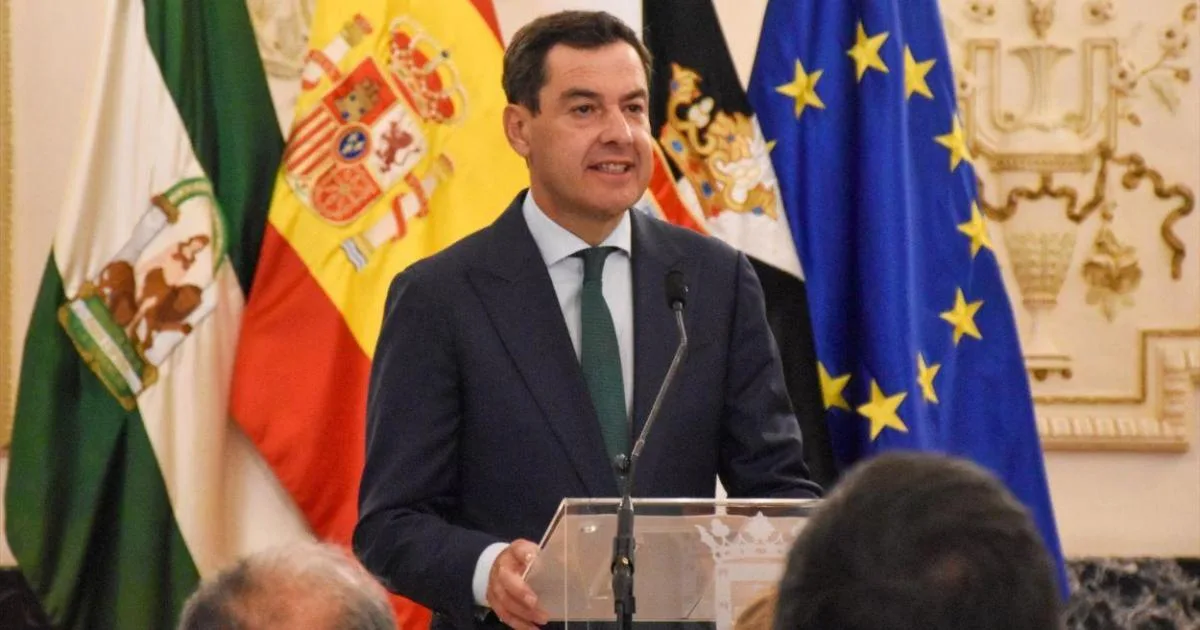 Hospitales desbordados, sanitarios al límite y 7,4 millones para sacerdotes en la sanidad pública: las prioridades de Moreno Bonilla