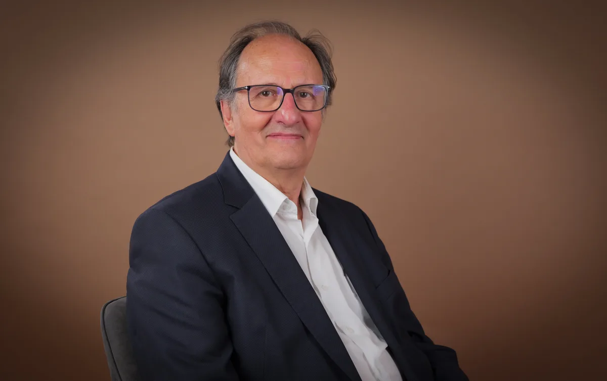 "Votre code postal conditionne votre guérison" : les écarts de qualité entre hôpitaux dénoncés par le Pr Alain Bernard