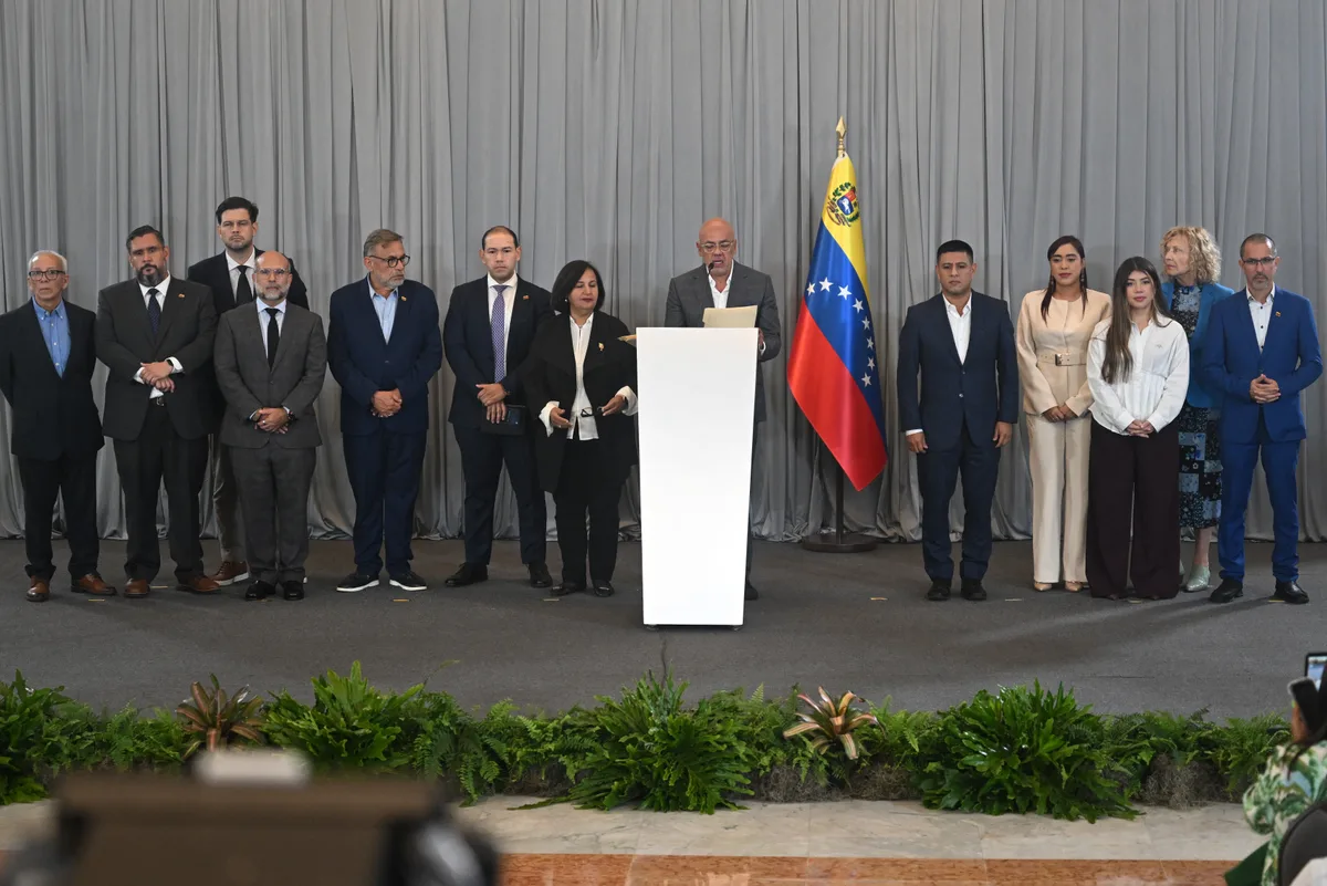 As frentes em que governo Delcy e oposição da Venezuela vão unir forças após início de diálogo
