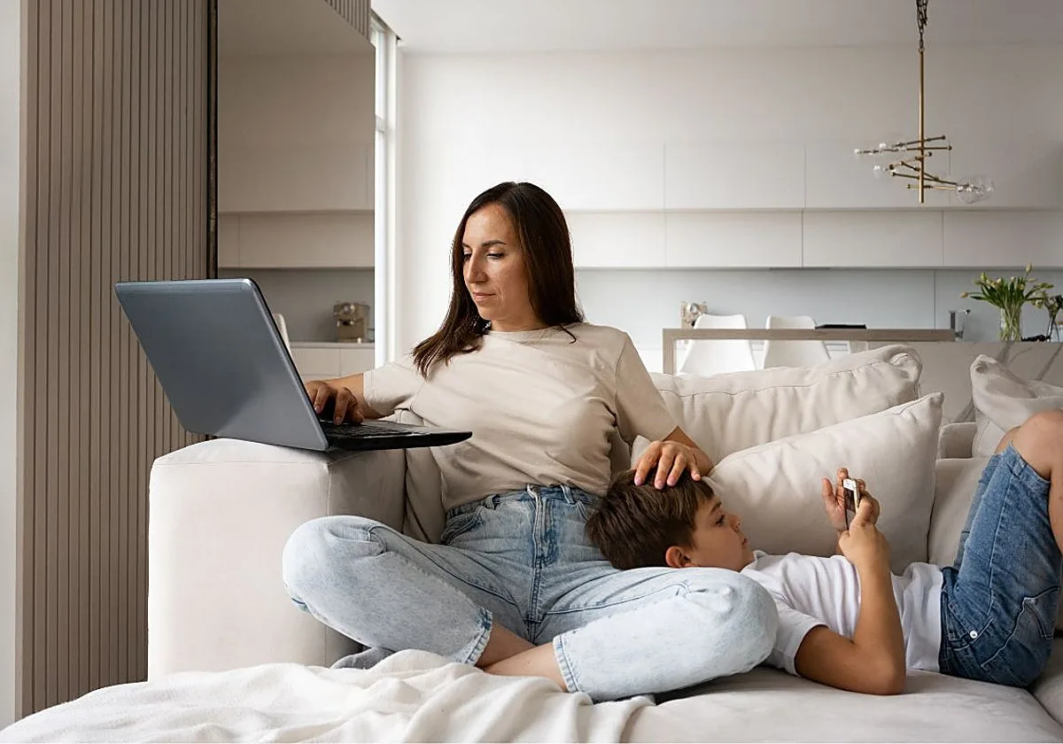 ¿Con quién tener datos e internet en casa? Comparativa de las mejores tarifas de fibra y móvil de 2026