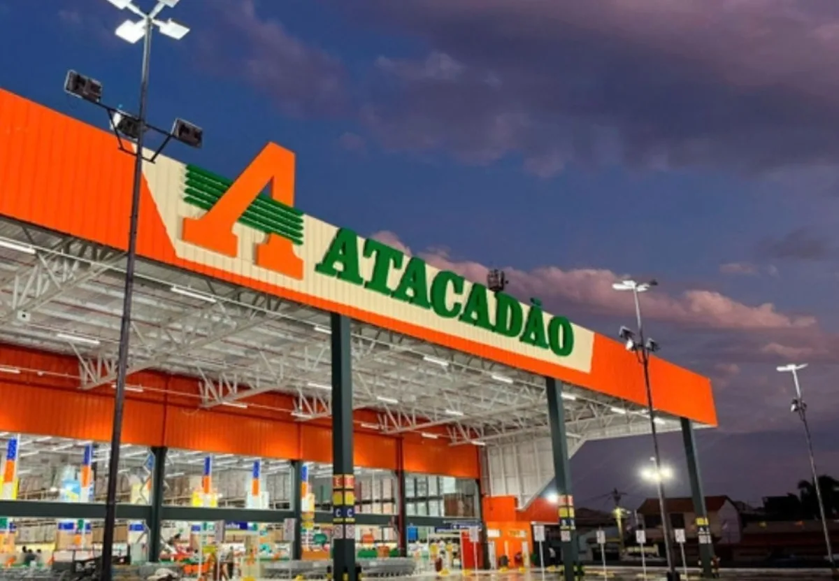 Justiça manda atacadista no TO corrigir condições de trabalho após vistoria encontrar produtos vencidos e fezes de animais
