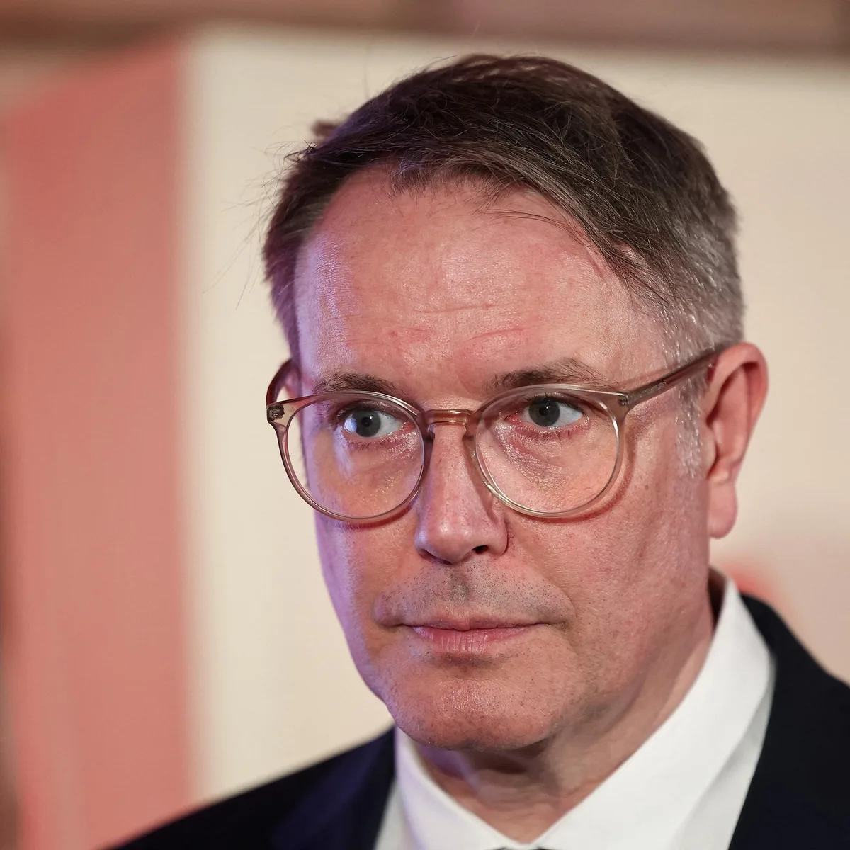 SPD - Nach Bas-Rücktritt: Schweitzer tritt Amt als Bundesarbeitsminister an - Debatte über zwischenmenschlichen Umgang in der Politik