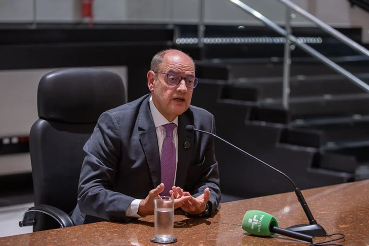Governador do Rio busca Fazenda para rever dívida com juros menores