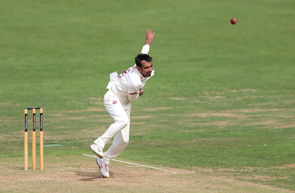 Chahal runs through Worcs to keep Northants in promotion hunt