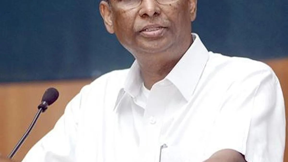 Complainant in ED case has relations with Congress, but is a BJP voter: Jarkiholi