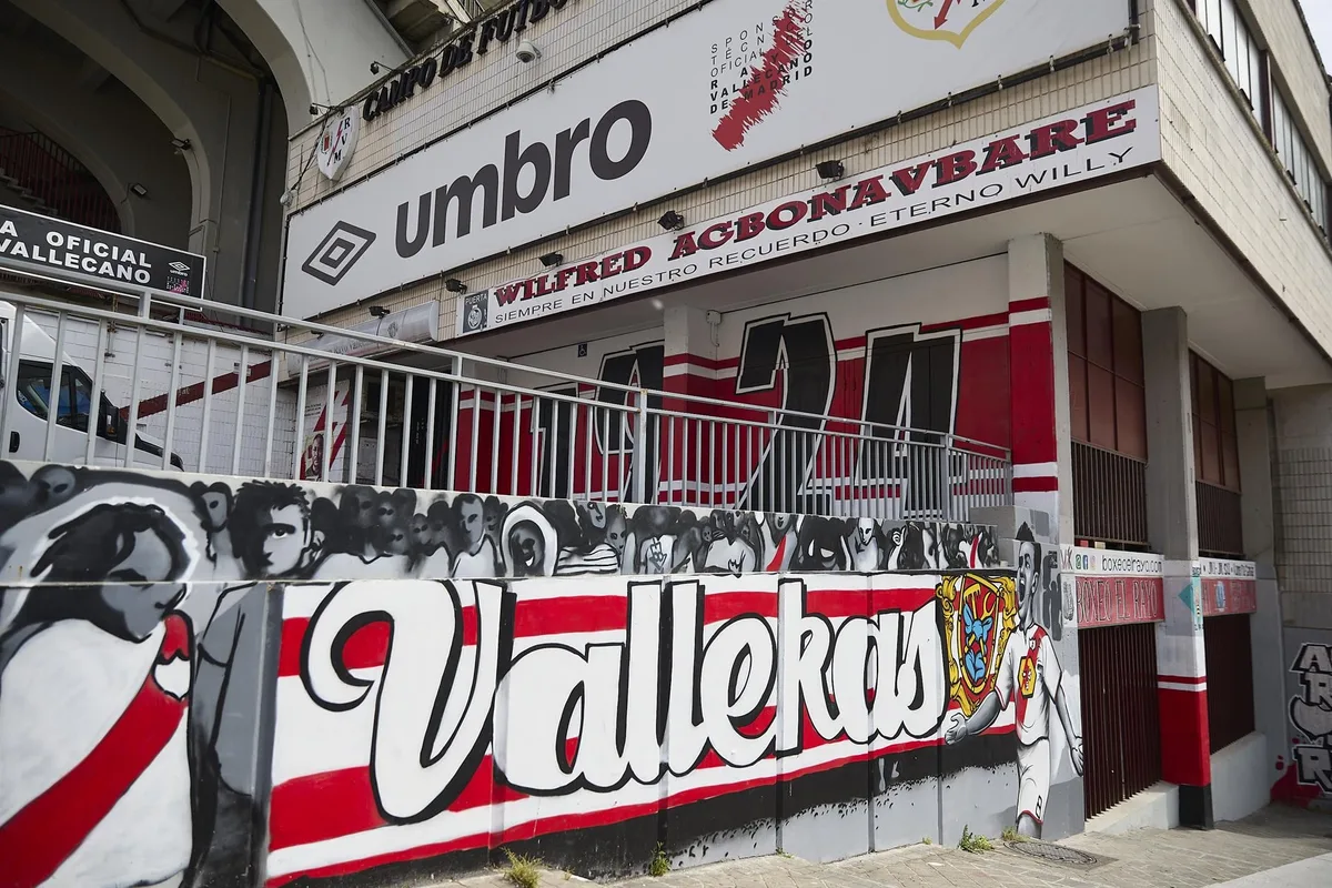 La Comunidad afirma que el Rayo no volverá a Vallecas hasta que se certifique que el estadio es "100% seguro"