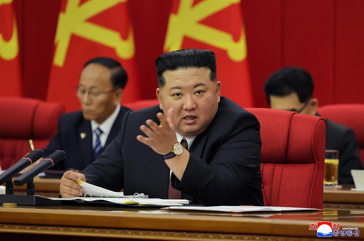 Kim Jong-un diz sentir “orgulho” da aliança com Putin e reafirma apoio à Rússia