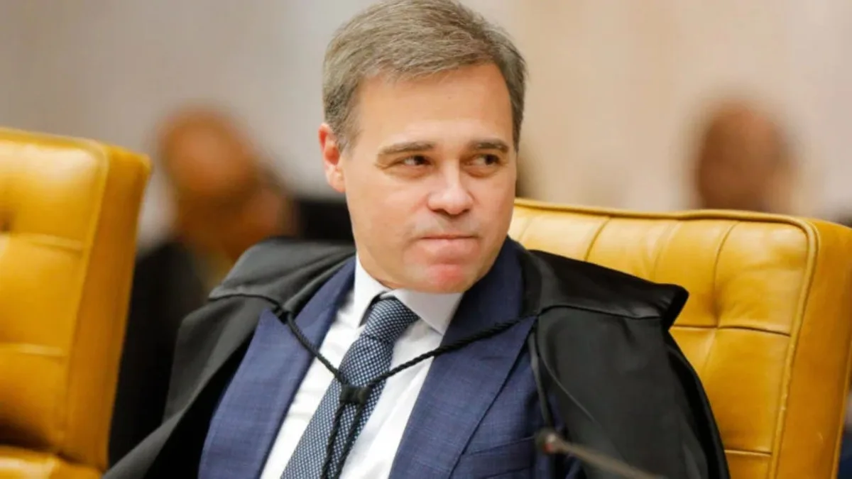 Mendonça determina remoção de vídeos de Lula por propaganda antecipada