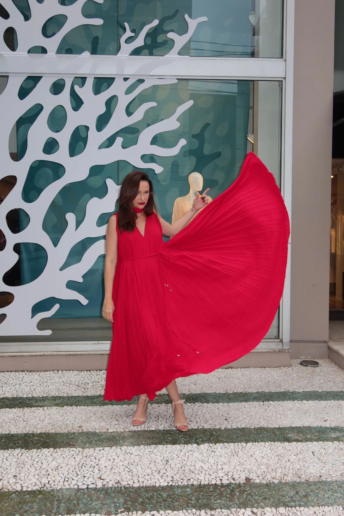 O luxo discreto ganha destaque em tarde elegante de lançamento