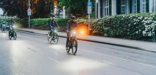 Fahrrad-Zubehör: Können ABS, Radarsensoren oder Blinklichter das E-Bike sicherer machen?