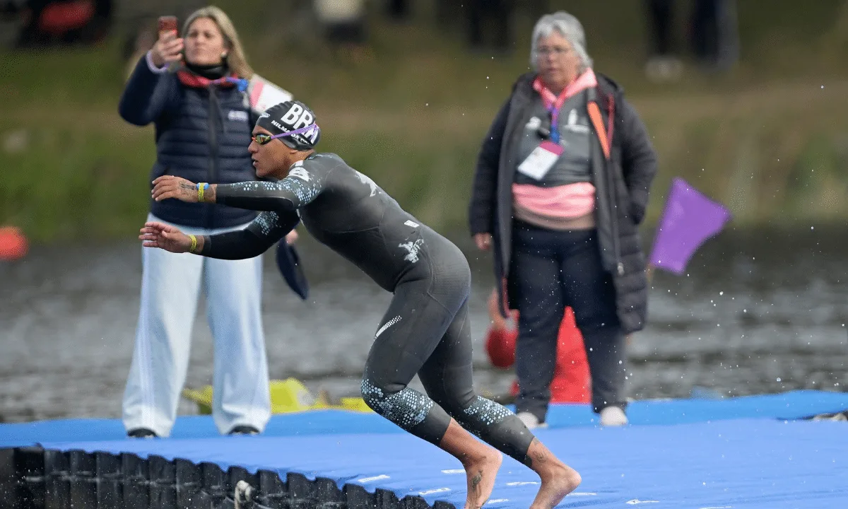 Ana Marcela e Viviane fazem dobradinha nos 10 km nos Jogos Sul-Americanos