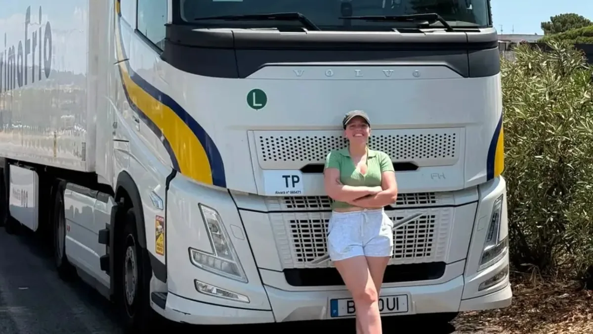 Miriam, camionera argentina en España: “Paso hasta 24 días en la ruta y al volver a casa tengo 3 o 4 días para ver a mis amigos”