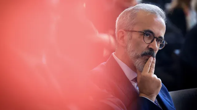 Rangel diz que Portugal não pode ser governado "por demagogos"