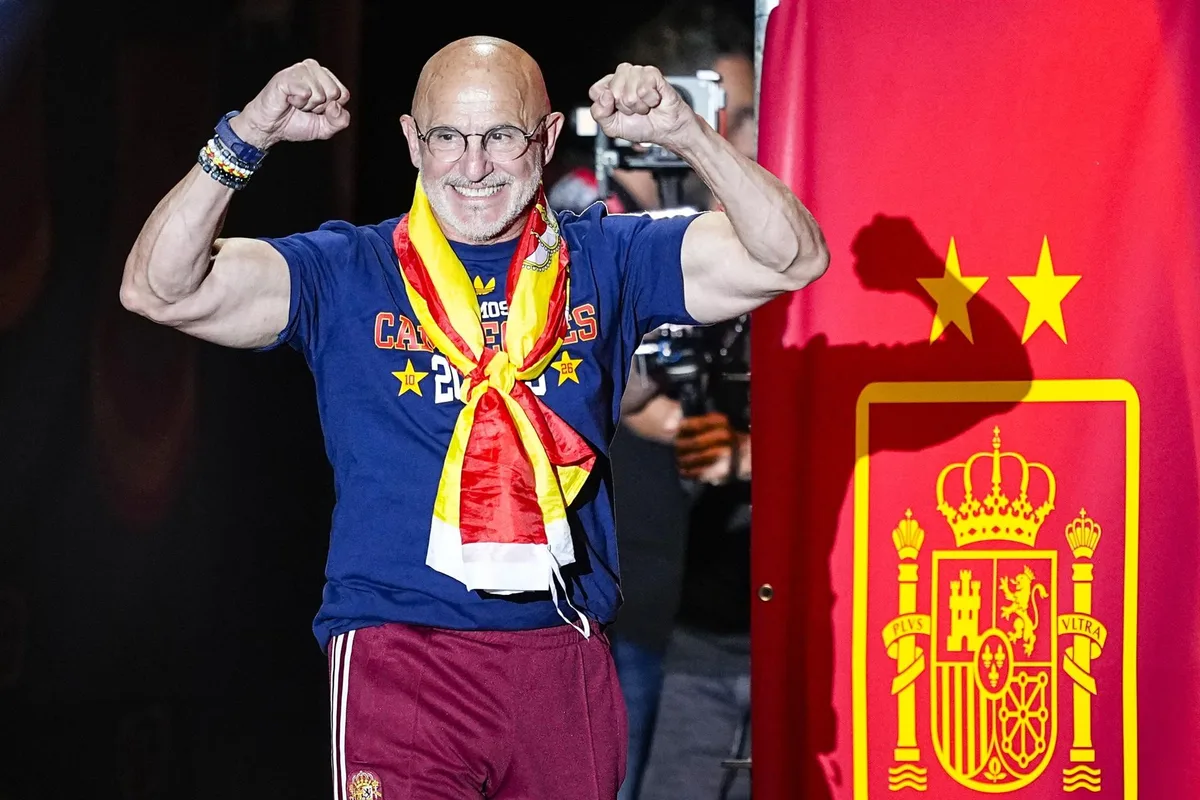 La Roja gana el Mundial, pero nadie tiene el puesto asegurado: los campeones que pueden caerse de la lista de De la Fuente y las novedades