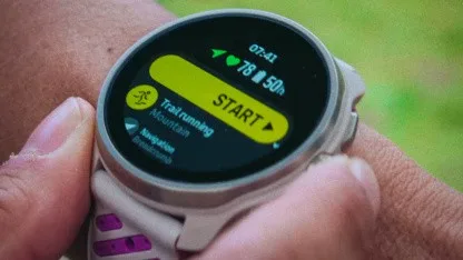 Race 3S: Suunto stellt leichte Outdoor-Sportuhr mit KI-Trainer vor