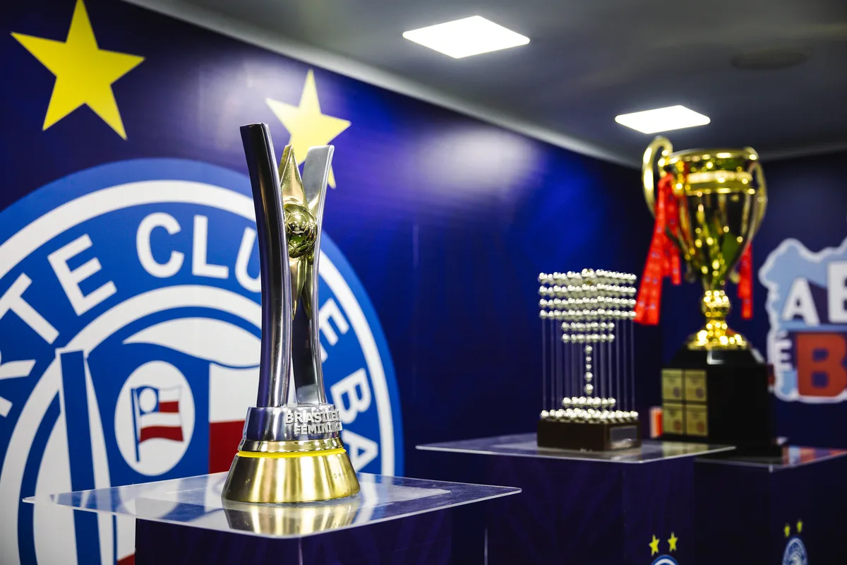 Taças históricas do Bahia estarão expostas antes de duelo com o Fla