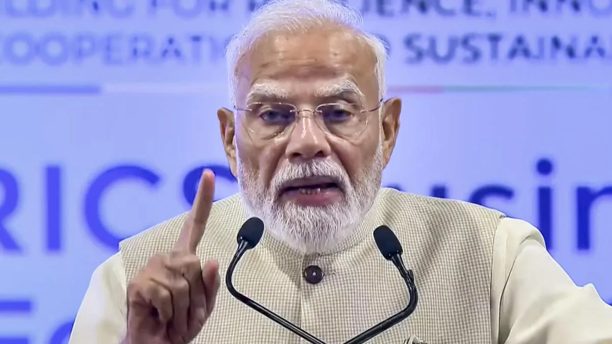 PM Modi highlights trade barriers and sea route disruptions at BRICS Business Forum