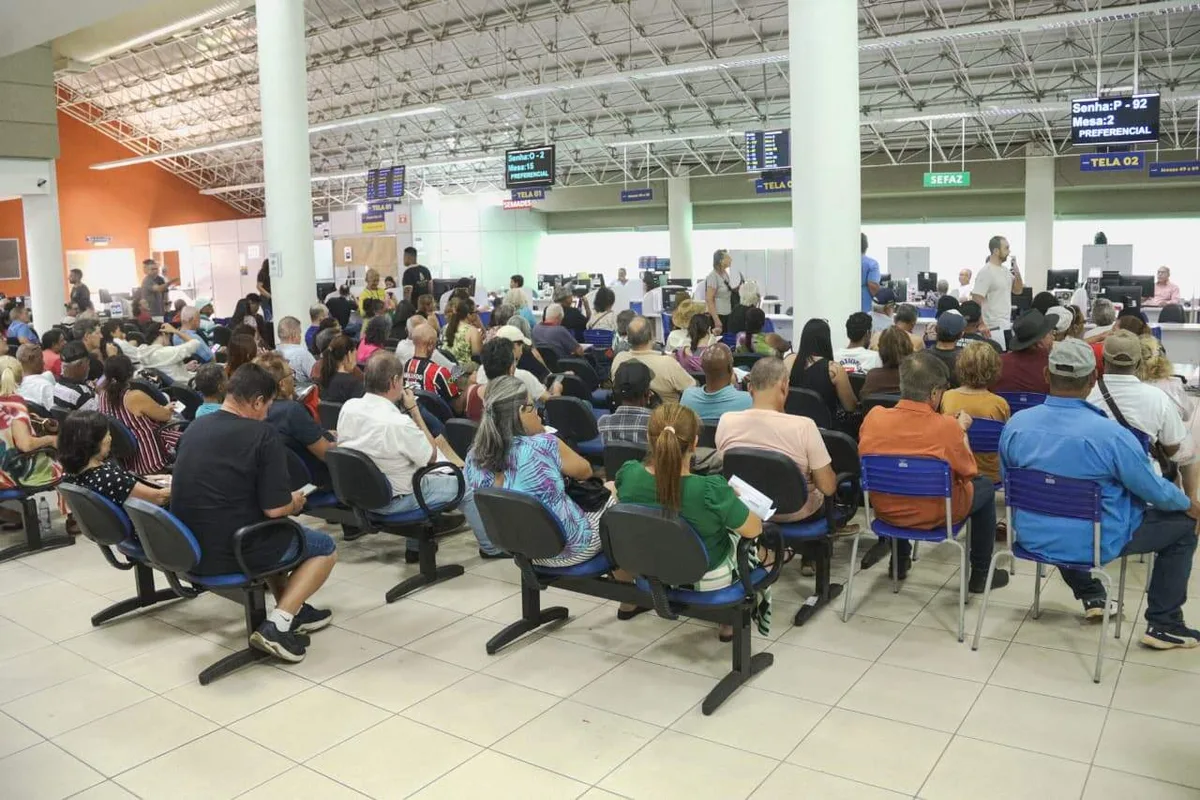 Contribuintes têm até sexta para quitar dívidas com desconto na prefeitura